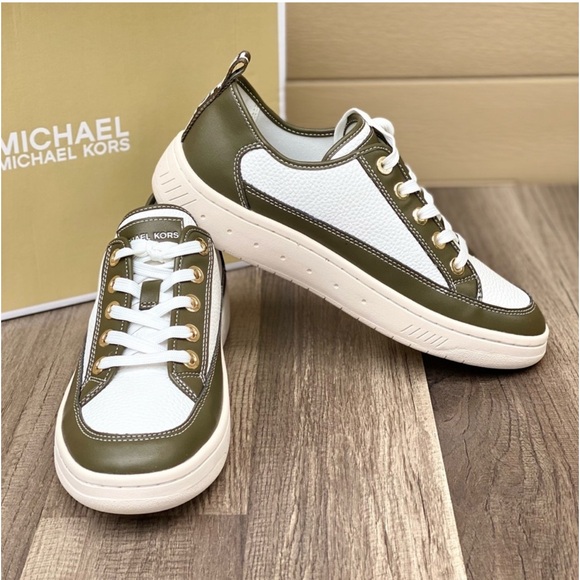 Michael Kors Shea Lace up Sneakers
Olive color - Picture 10 of 10